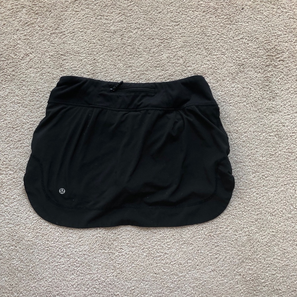 Lululemon running skirt